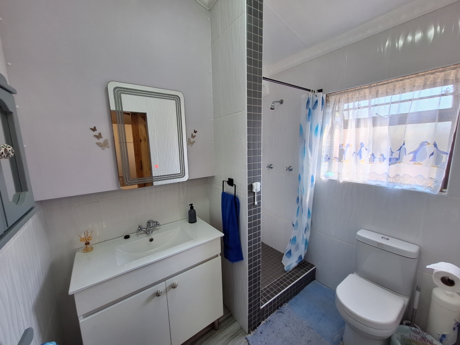 3 Bedroom Property for Sale in Kabeljauws Eastern Cape
